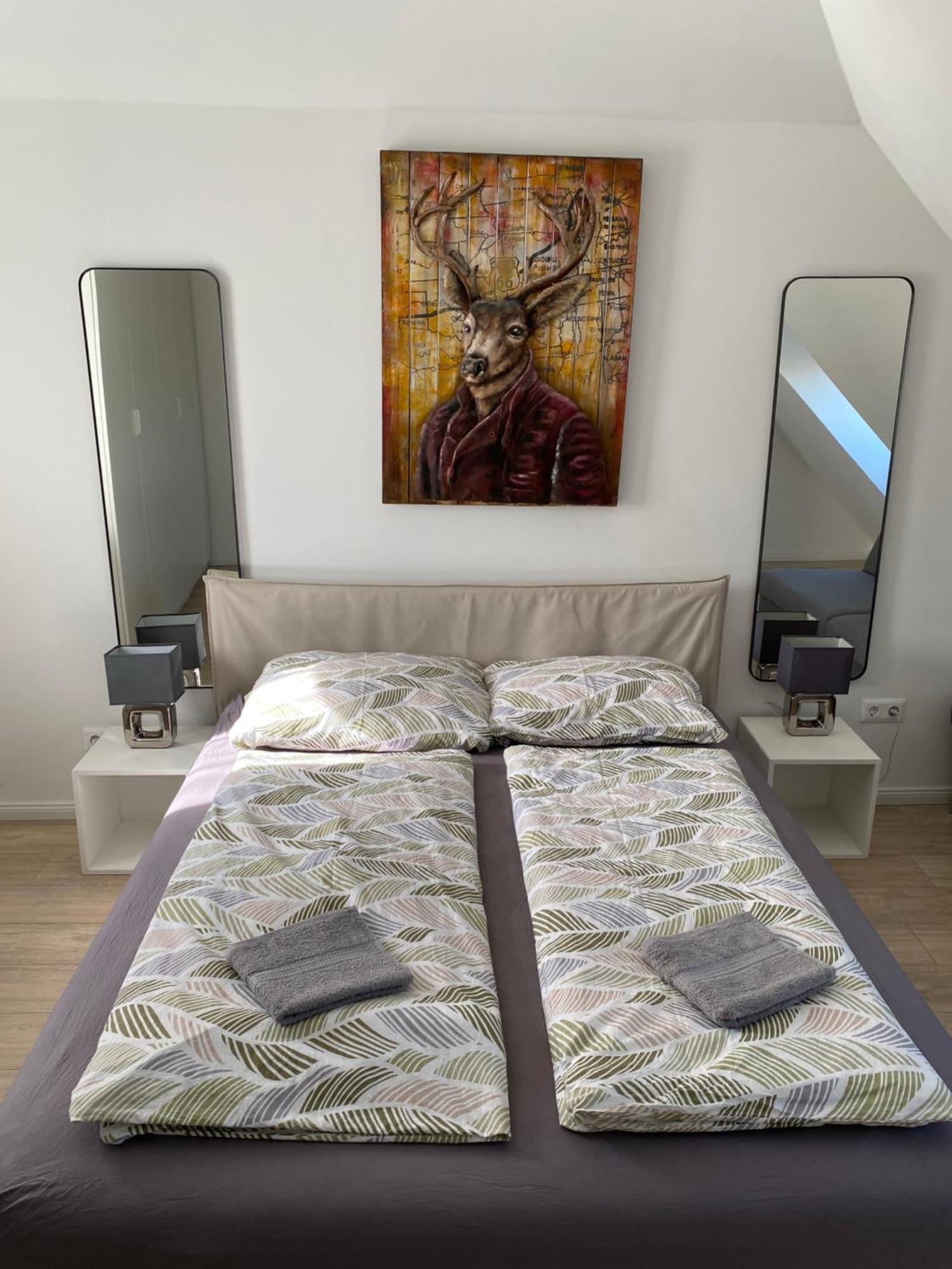 R77 Apartment Downtown - Penthouse Budapest Eksteriør bilde